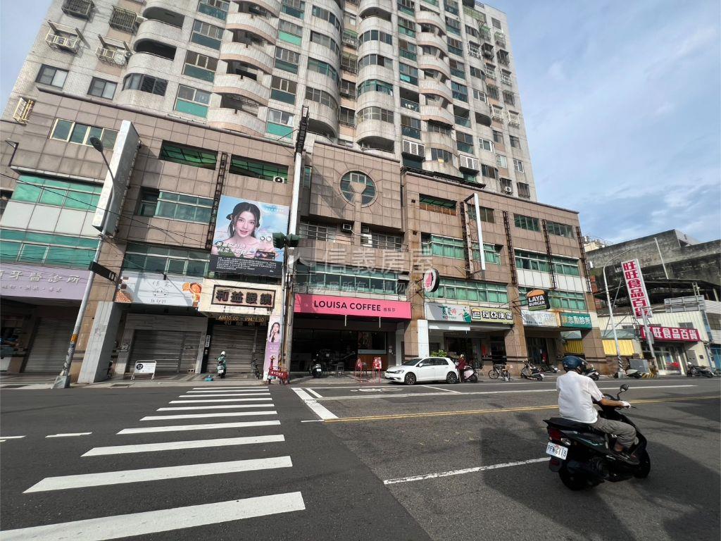 正彰美路約八米九面寬金店房屋室內格局與周邊環境