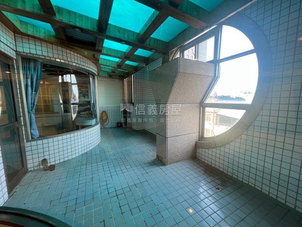 正彰美路約八米九面寬金店房屋室內格局與周邊環境