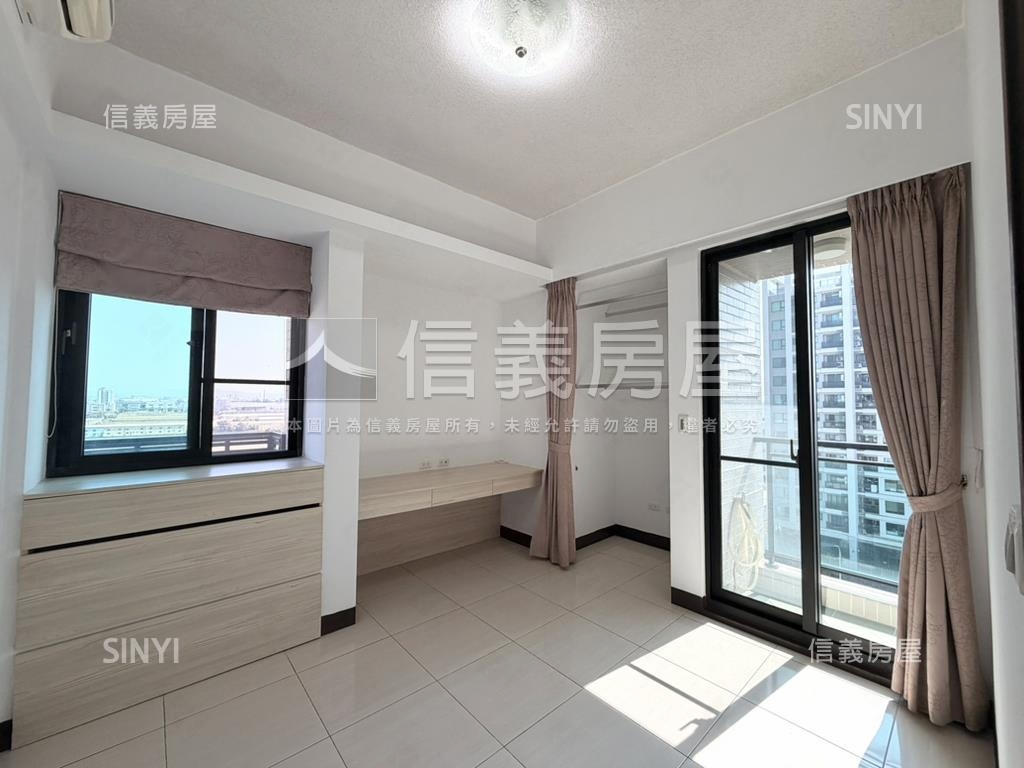 ＬＭ採光高樓兩房平車房屋室內格局與周邊環境