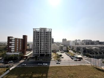 ＬＭ採光高樓兩房平車