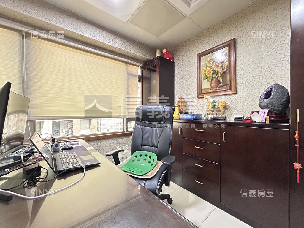 棟樑高樓景觀辦公室房屋室內格局與周邊環境