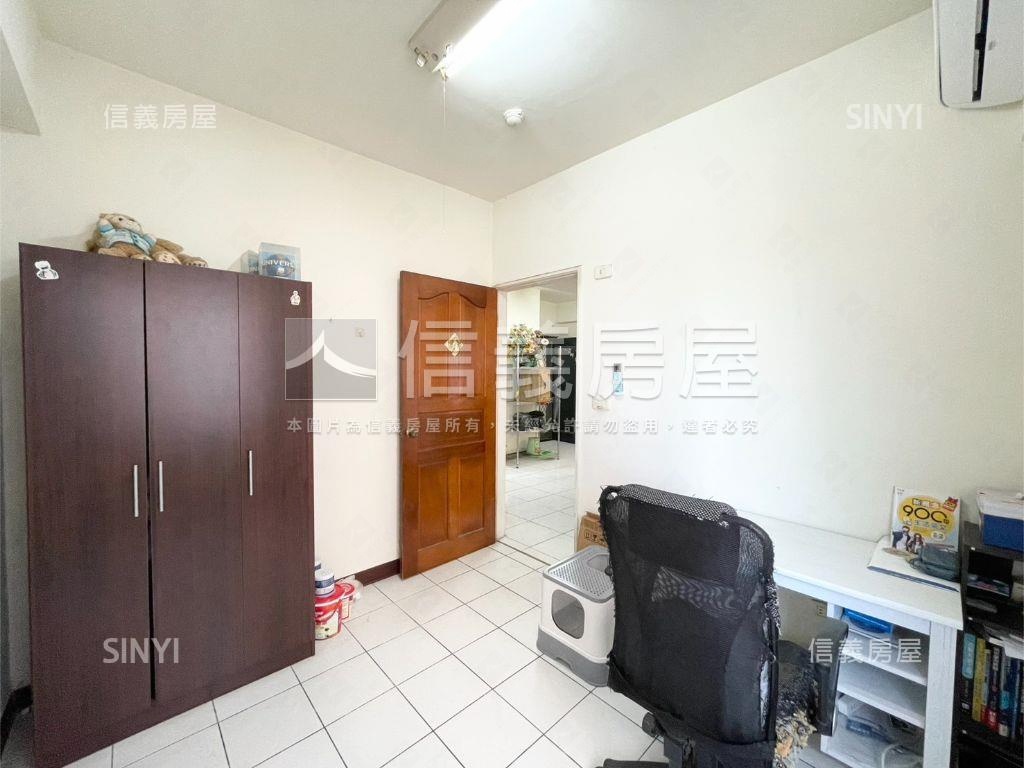 小資首選３房附車位房屋室內格局與周邊環境