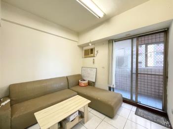 中興商圈３房附車位