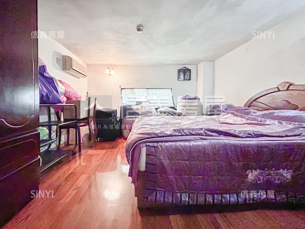 世代名門●挑高四房大空間房屋室內格局與周邊環境