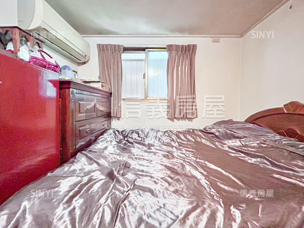 世代名門●挑高四房大空間房屋室內格局與周邊環境