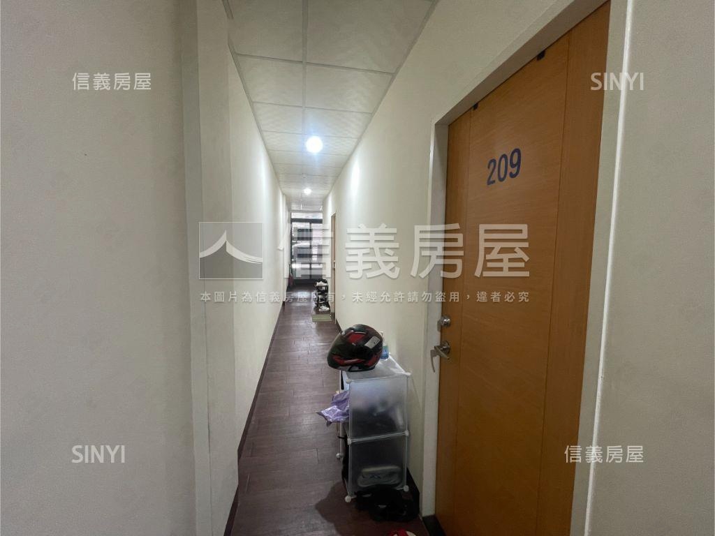 近五權車站投資佳透店套房房屋室內格局與周邊環境