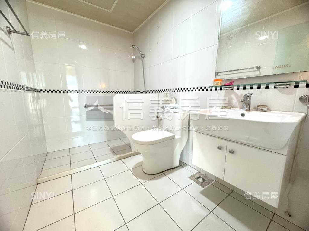 立新學區視野戶三房平車房屋室內格局與周邊環境