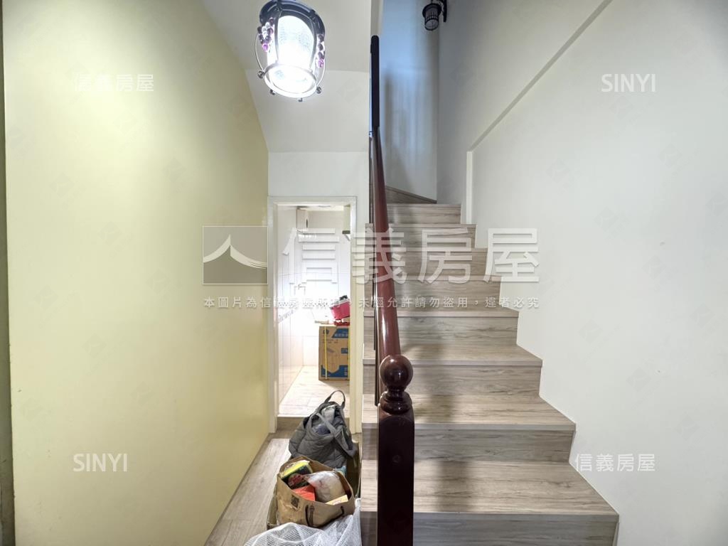 立新學區視野戶三房平車房屋室內格局與周邊環境