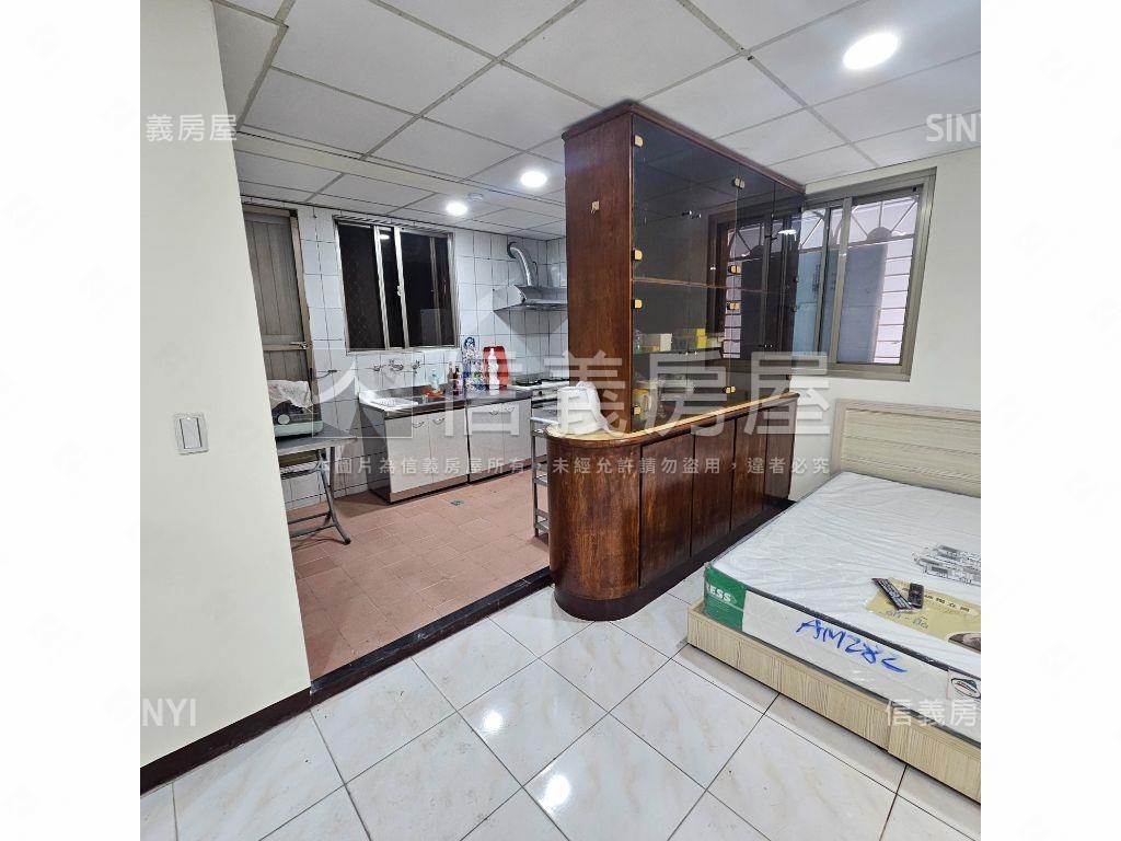 安泰路大透天房屋室內格局與周邊環境