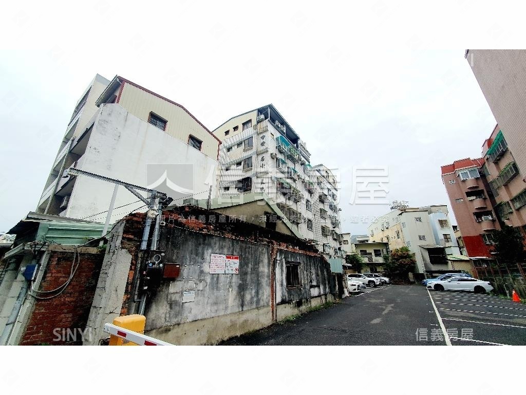 信義街鑽石美套房房屋室內格局與周邊環境