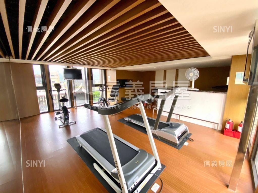 森美術採光平面車位房屋室內格局與周邊環境