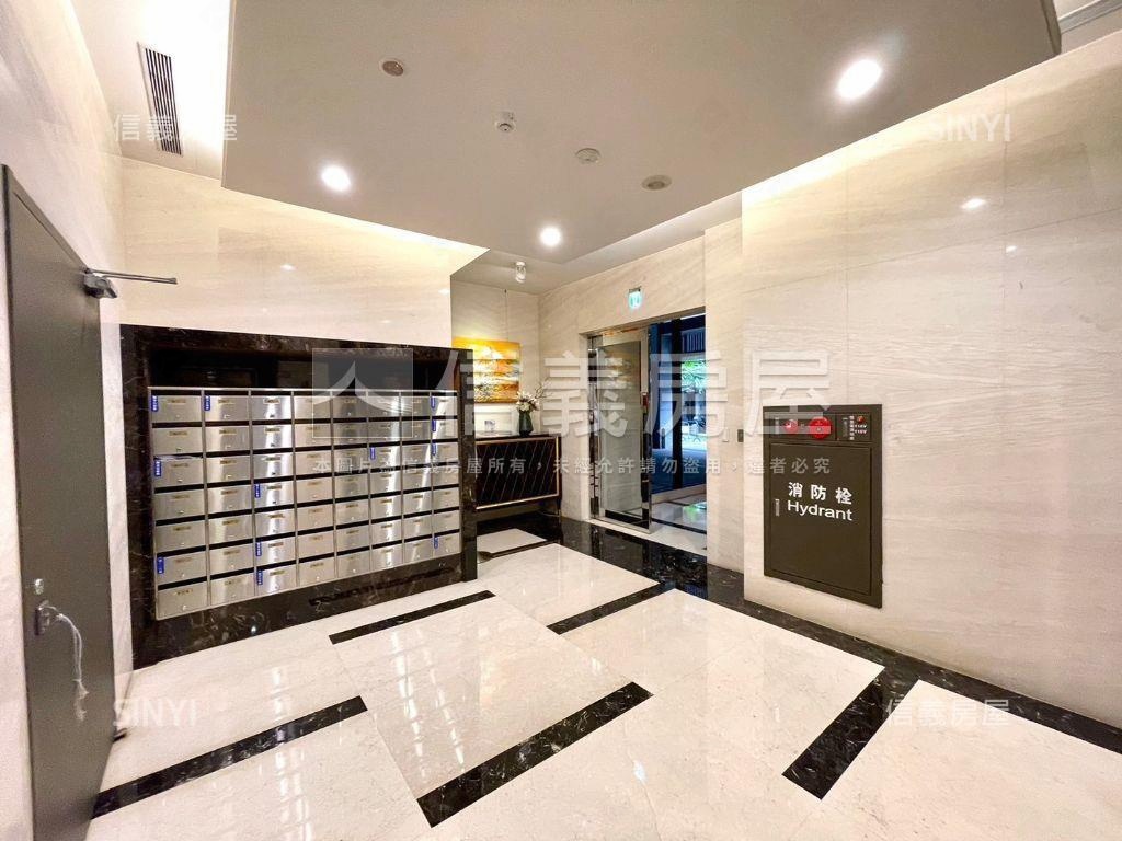 森美術採光平面車位房屋室內格局與周邊環境