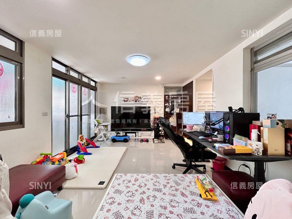 溫馨簡約裝潢二樓房屋室內格局與周邊環境