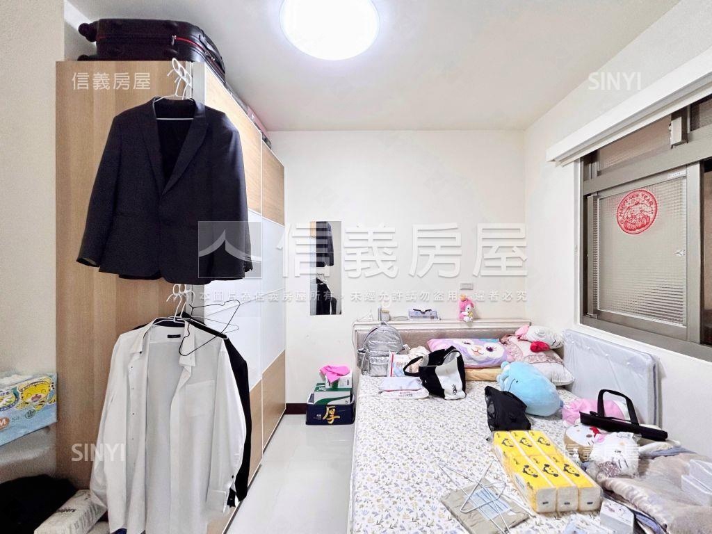 溫馨簡約裝潢二樓房屋室內格局與周邊環境