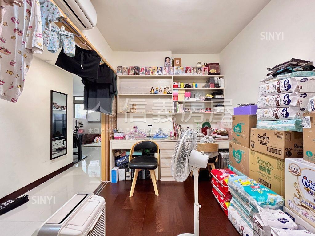溫馨簡約裝潢二樓房屋室內格局與周邊環境