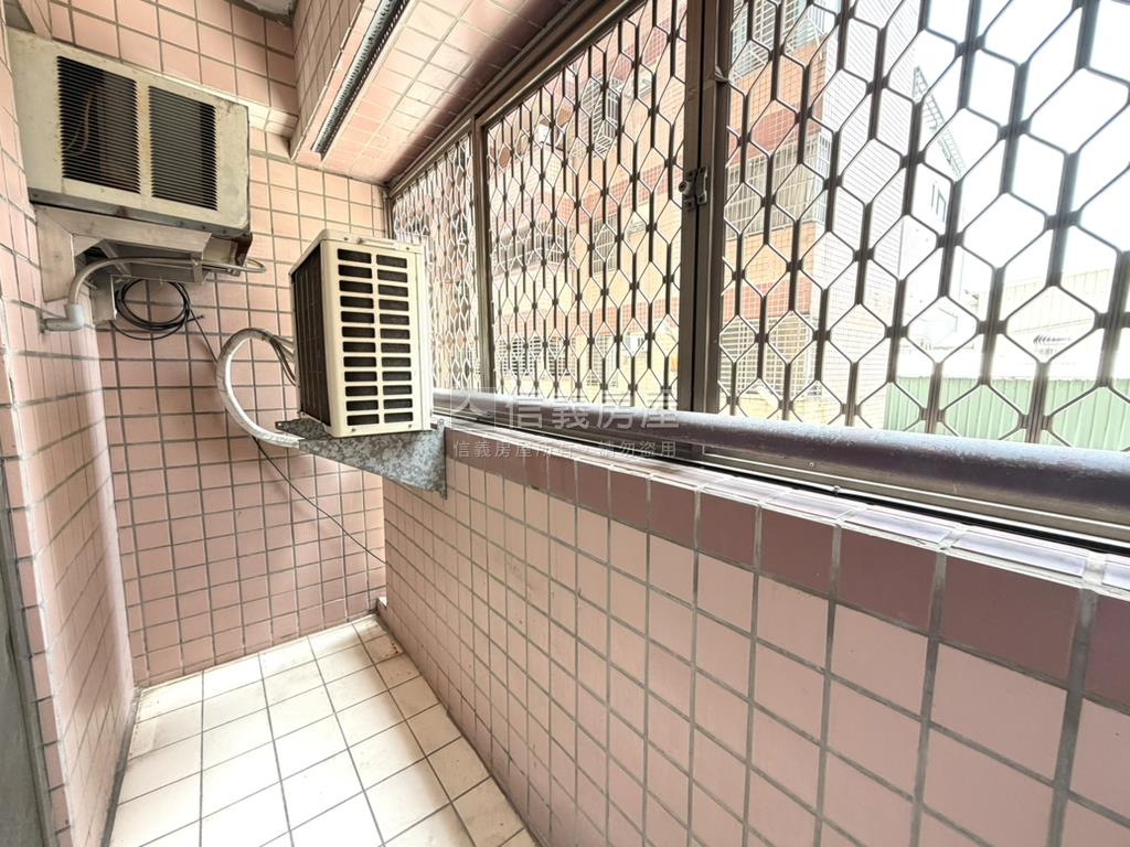 近興大３房美宅房屋室內格局與周邊環境