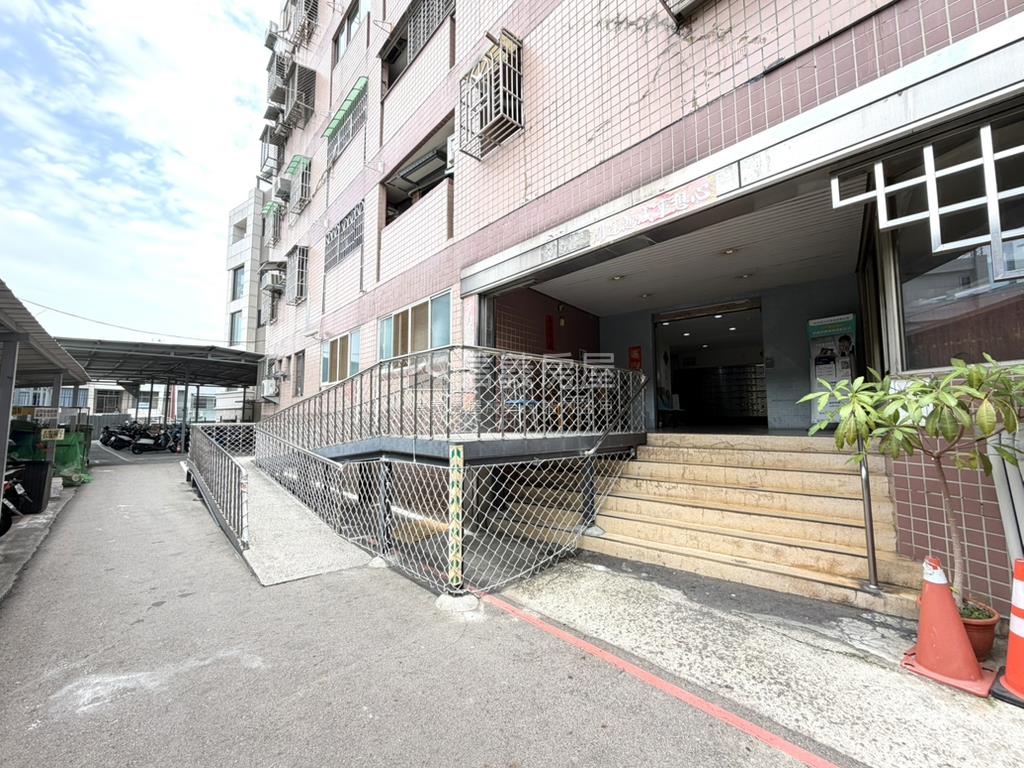 近興大３房美宅房屋室內格局與周邊環境