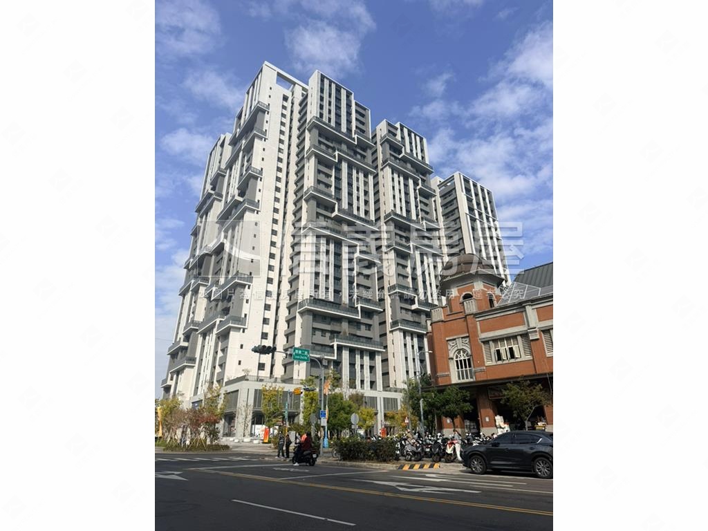 真＊平轉Ｇ２６商辦房屋室內格局與周邊環境