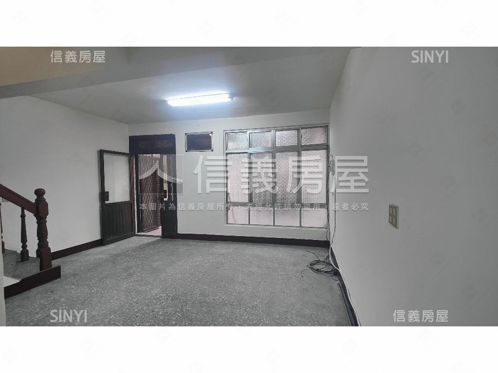 大里塗城臨路透天房屋室內格局與周邊環境