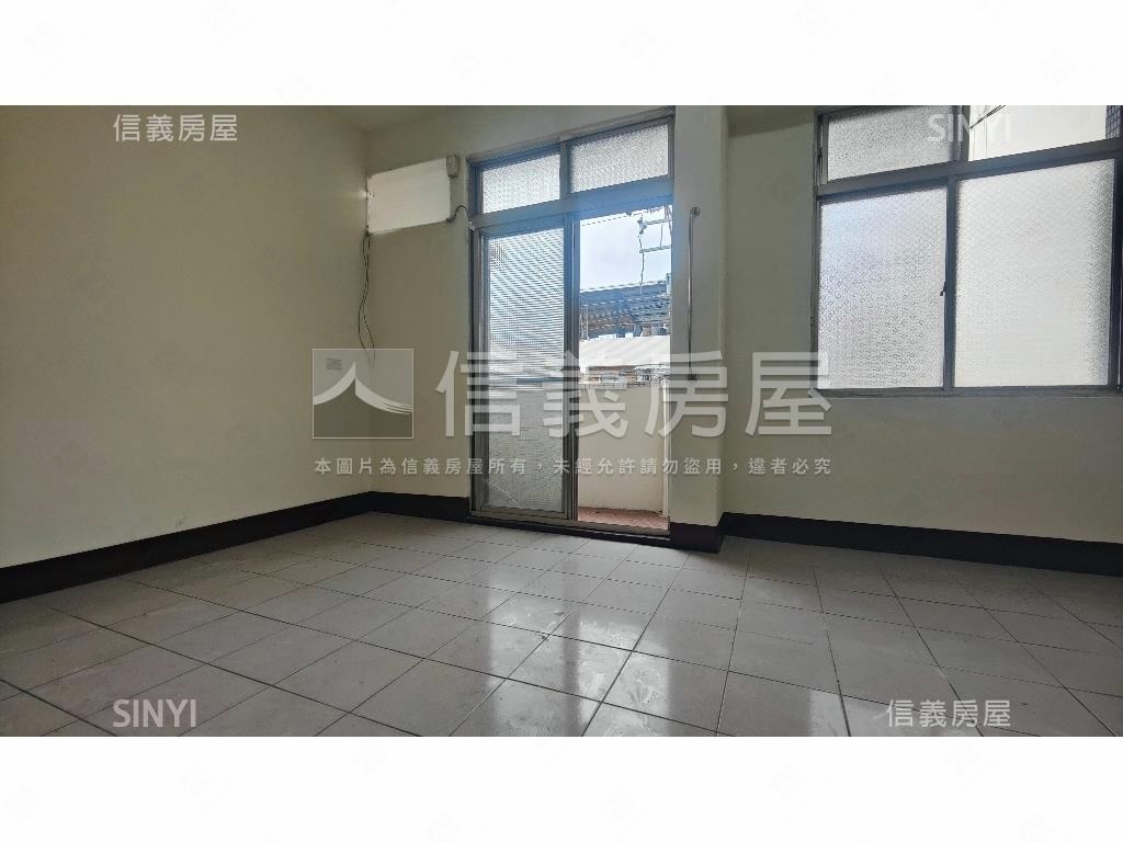 大里塗城臨路透天房屋室內格局與周邊環境