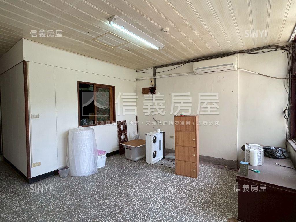 奇岩捷運大透天房屋室內格局與周邊環境