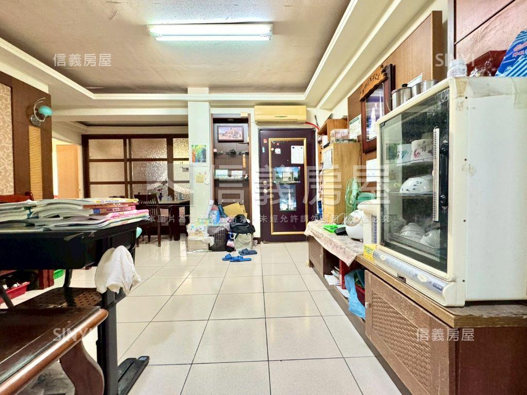 專任忠孝夜市溫馨三房房屋室內格局與周邊環境