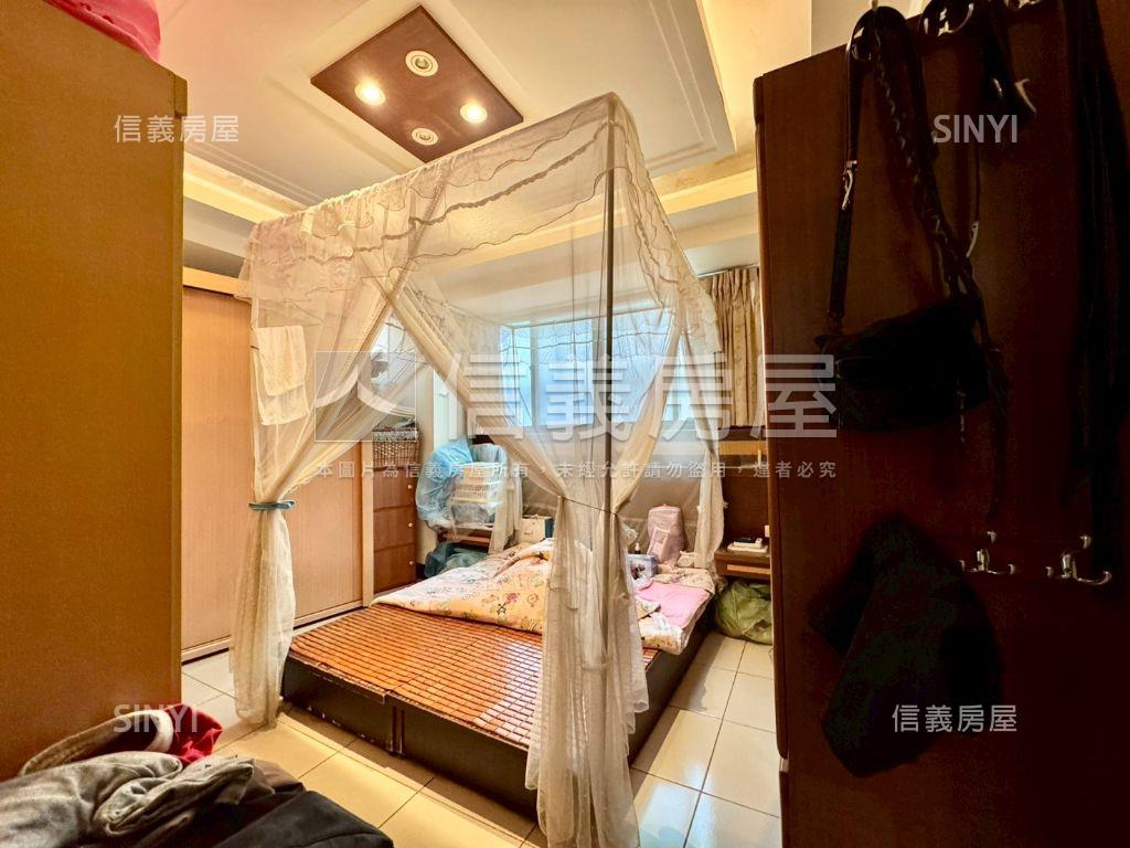 專任忠孝夜市溫馨三房房屋室內格局與周邊環境