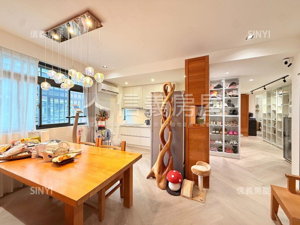 近捷運精美裝潢三樓房屋室內格局與周邊環境