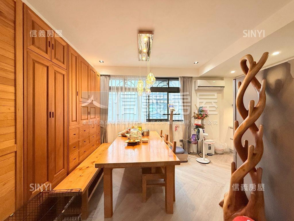 近捷運精美裝潢三樓房屋室內格局與周邊環境