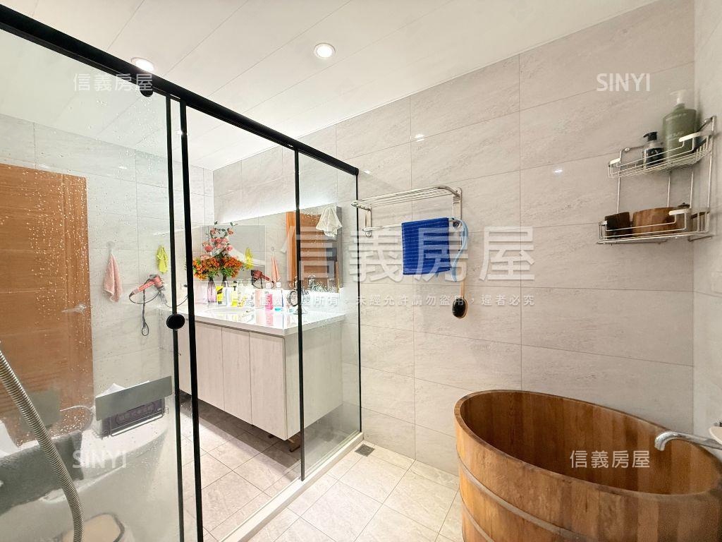 近捷運精美裝潢三樓房屋室內格局與周邊環境