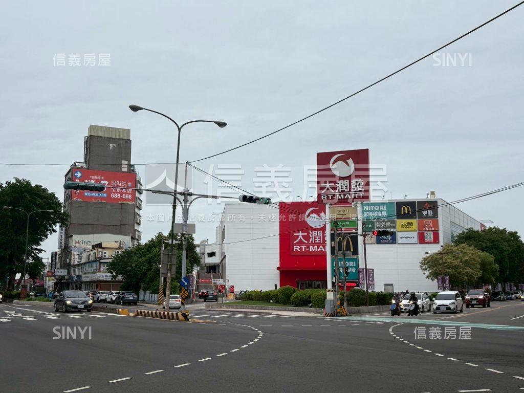 首購遠雄新苑發財樓房屋室內格局與周邊環境