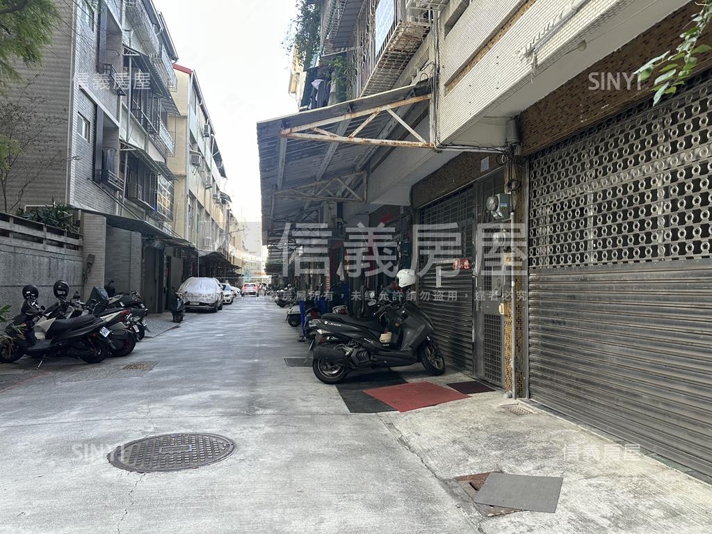 近車站商五邊間正四樓美透房屋室內格局與周邊環境