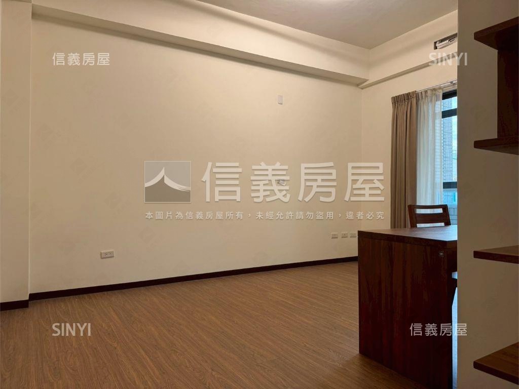近探索公園優質六房美車墅房屋室內格局與周邊環境