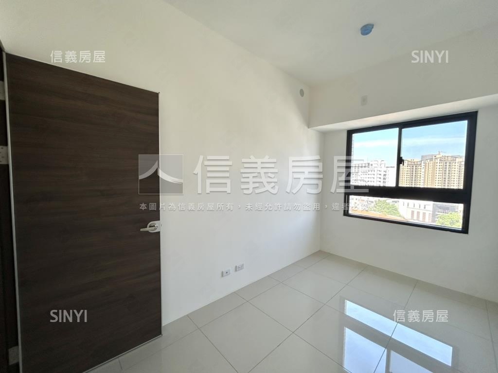 璞樹謙里高樓視野三房平車房屋室內格局與周邊環境