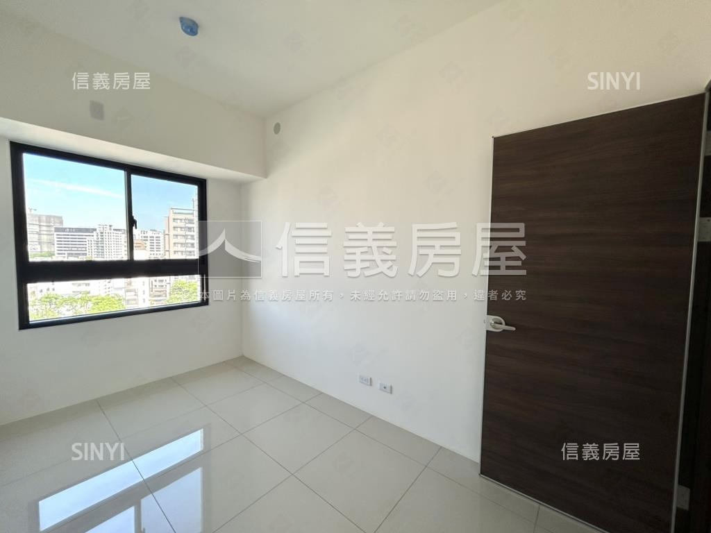 璞樹謙里高樓視野三房平車房屋室內格局與周邊環境