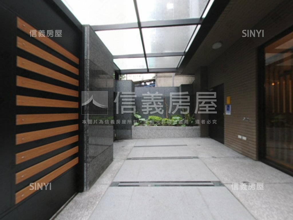 中山麗緻面校園美宅房屋室內格局與周邊環境