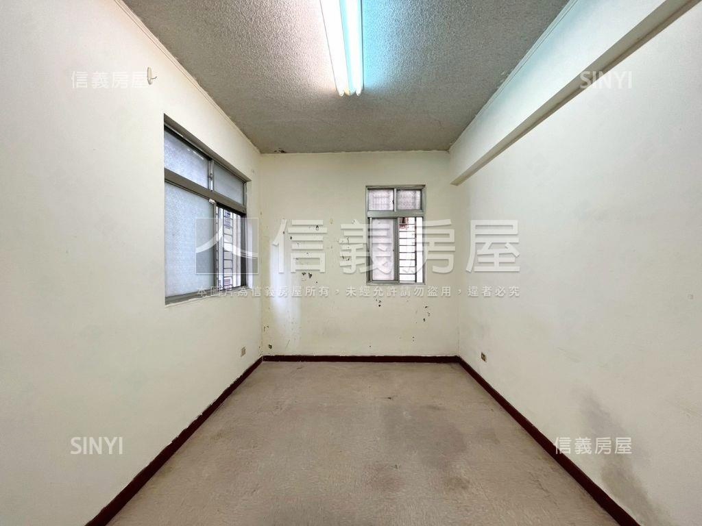 近中興大學★國泰二樓公寓房屋室內格局與周邊環境