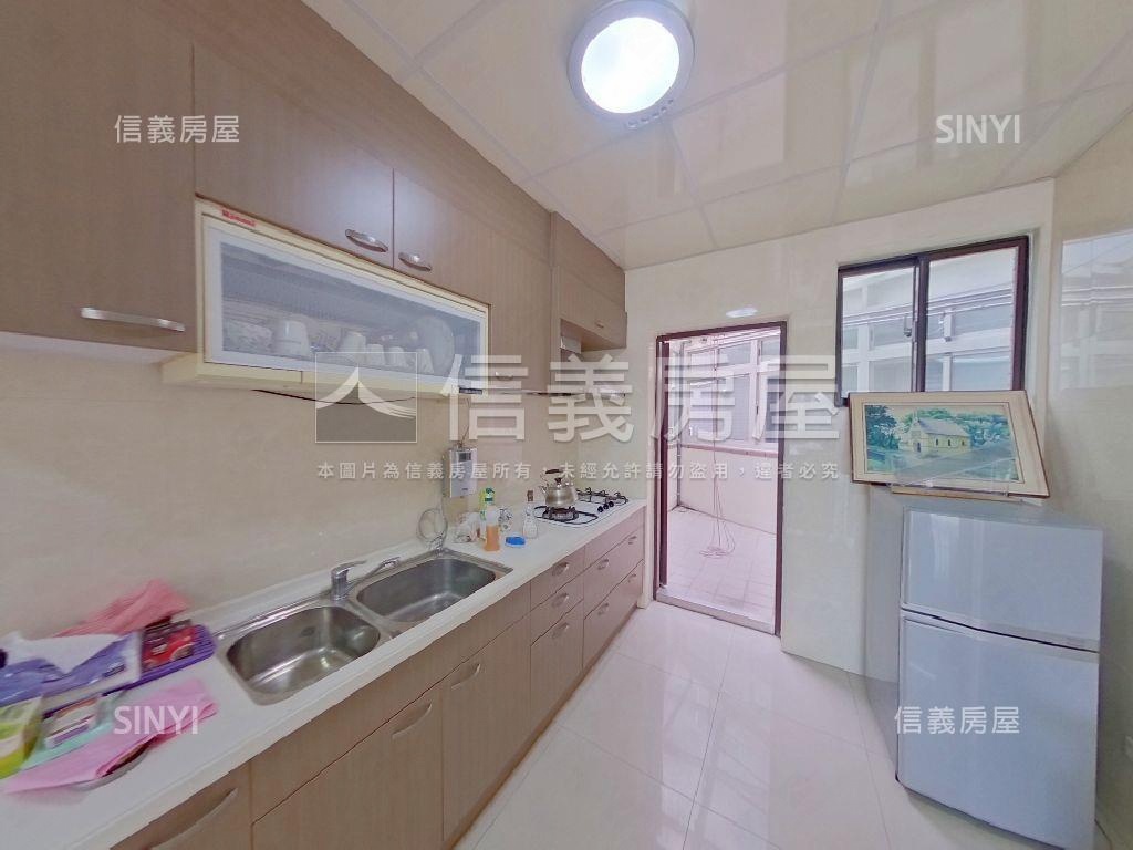 天府路臨路金透店房屋室內格局與周邊環境