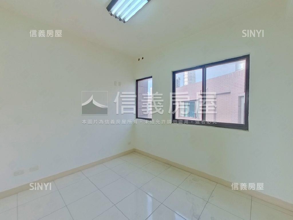 天府路臨路金透店房屋室內格局與周邊環境