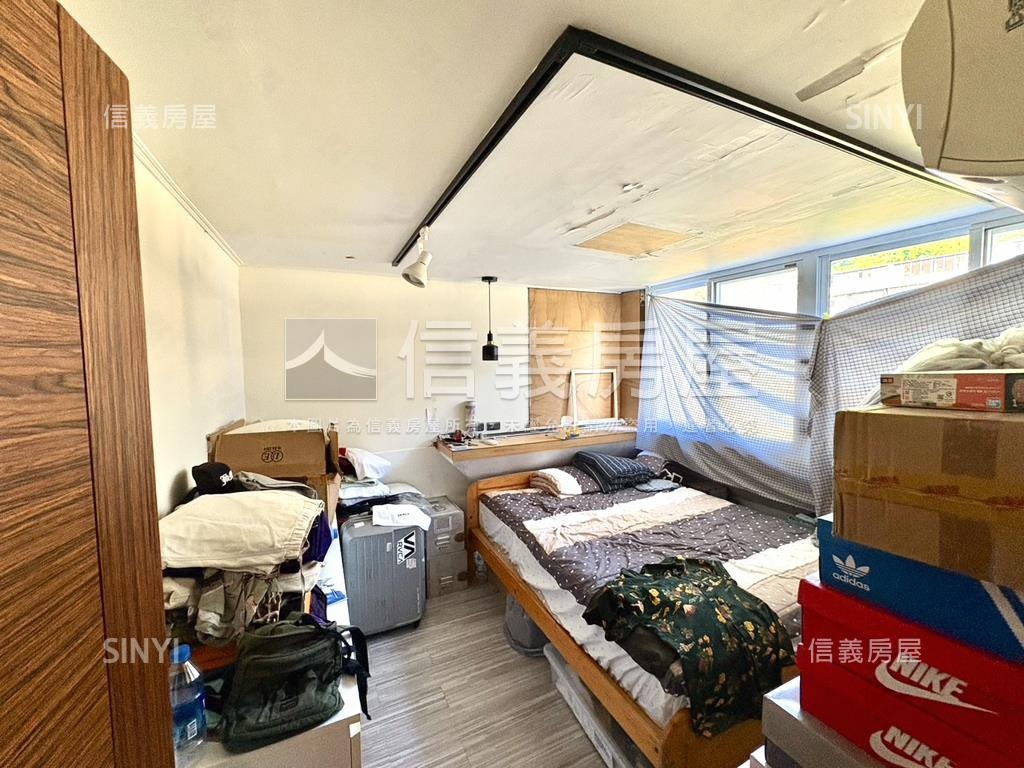 精裝山景溫泉路公寓房屋室內格局與周邊環境