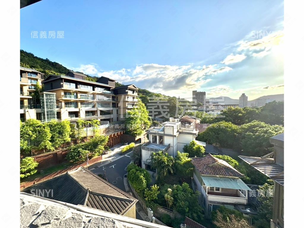 精裝山景溫泉路公寓房屋室內格局與周邊環境