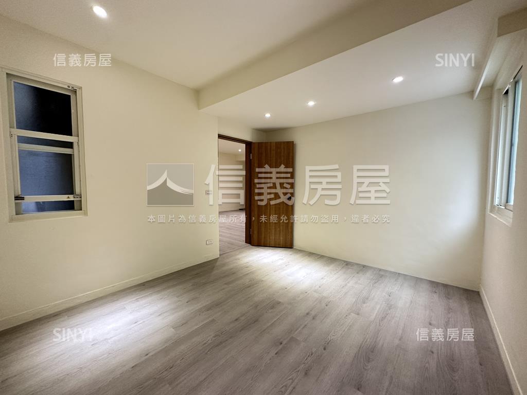 三面採光２樓捷運宅房屋室內格局與周邊環境