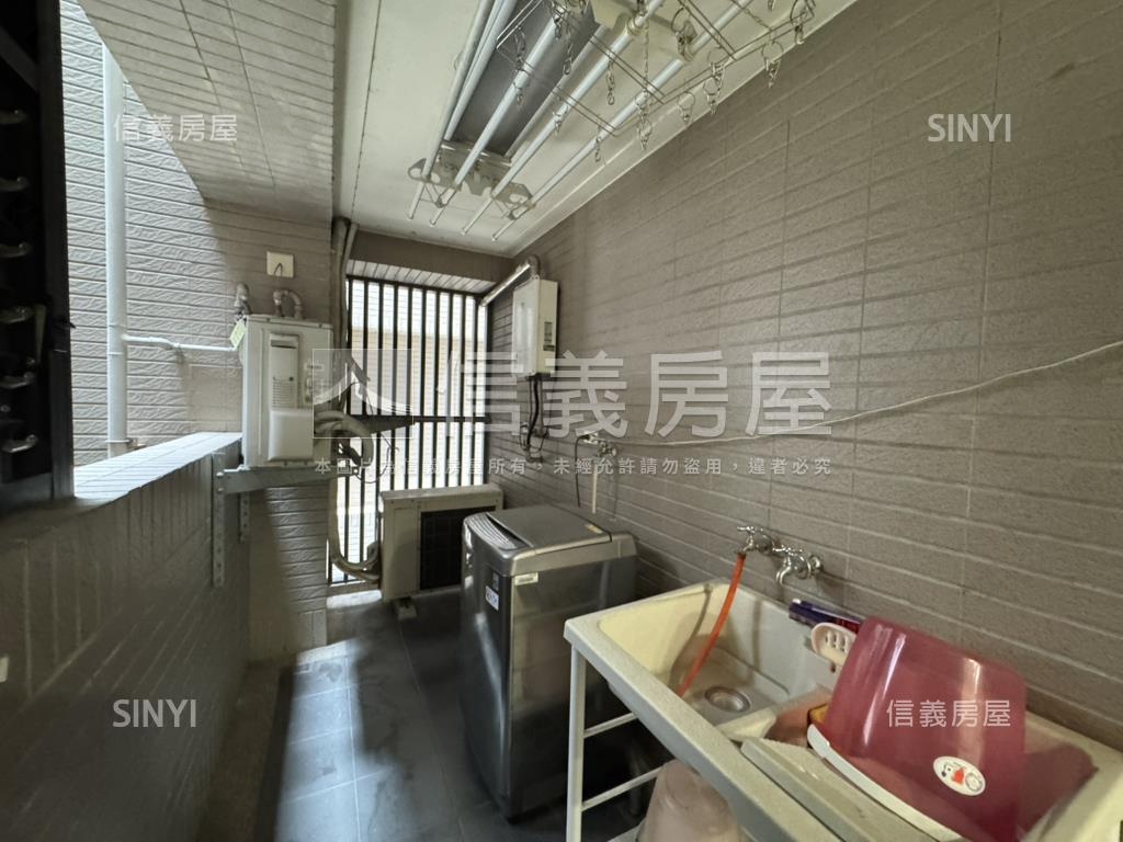 悠森學三房平車裝潢美屋房屋室內格局與周邊環境