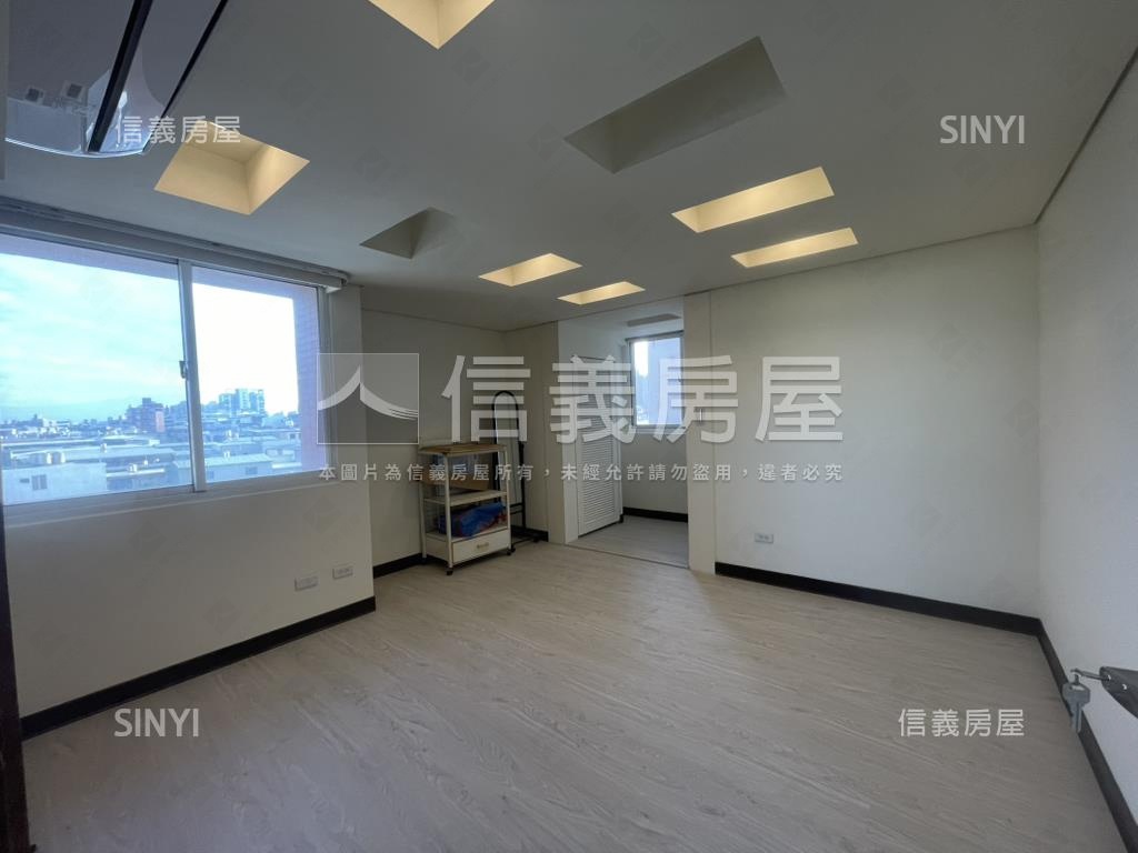 中壢三房有車位房屋室內格局與周邊環境