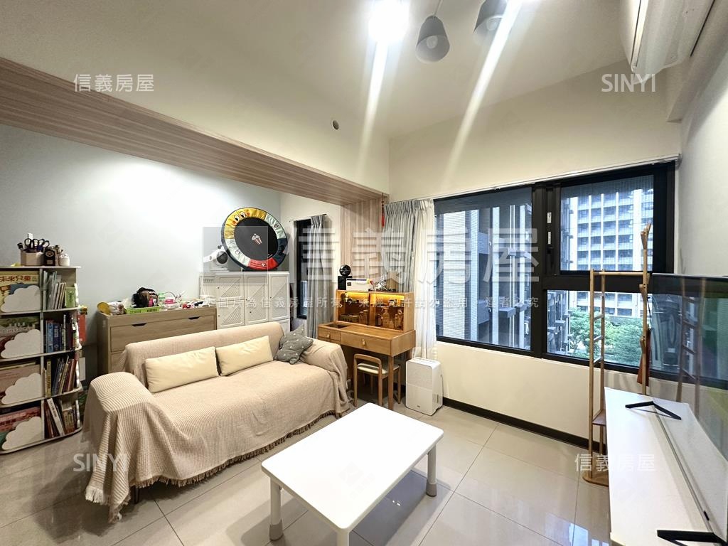 新潤青峰兩房溫馨小宅房屋室內格局與周邊環境