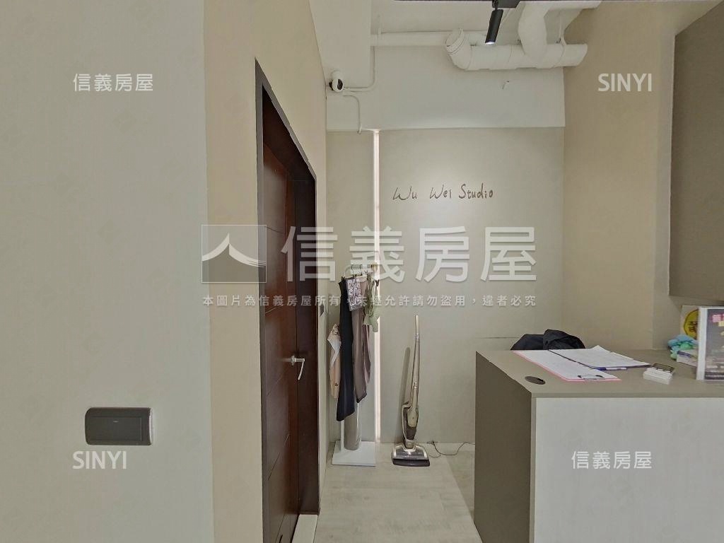 伯爵花園金店面房屋室內格局與周邊環境