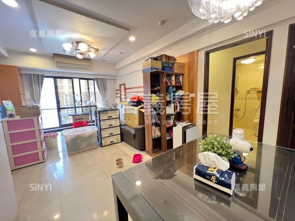 桂冠富貴雅居三房車位房屋室內格局與周邊環境