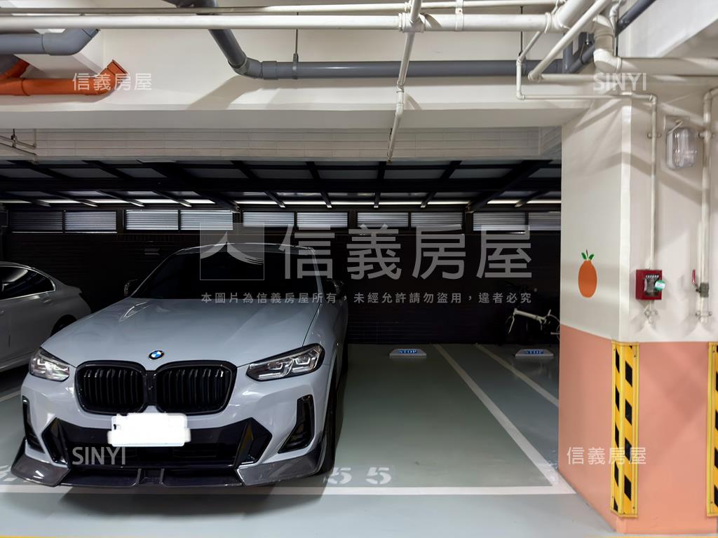 大橘新加坡三房平車房屋室內格局與周邊環境