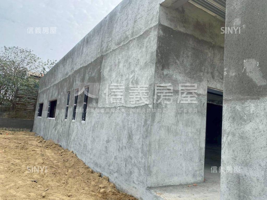 關廟約７９０坪方正農舍地房屋室內格局與周邊環境