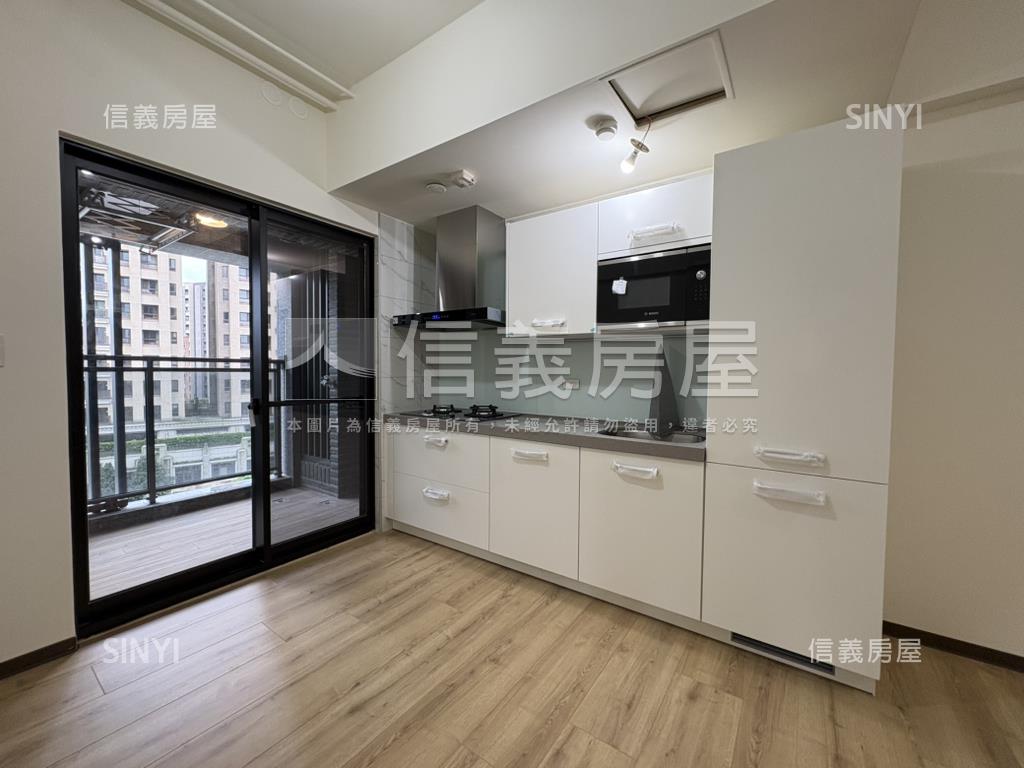 中研首席優質３房房屋室內格局與周邊環境